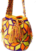 Gelbe Mochila mit violetten Figuren