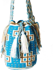 Hellblaue Mochila mit Mäandermuster